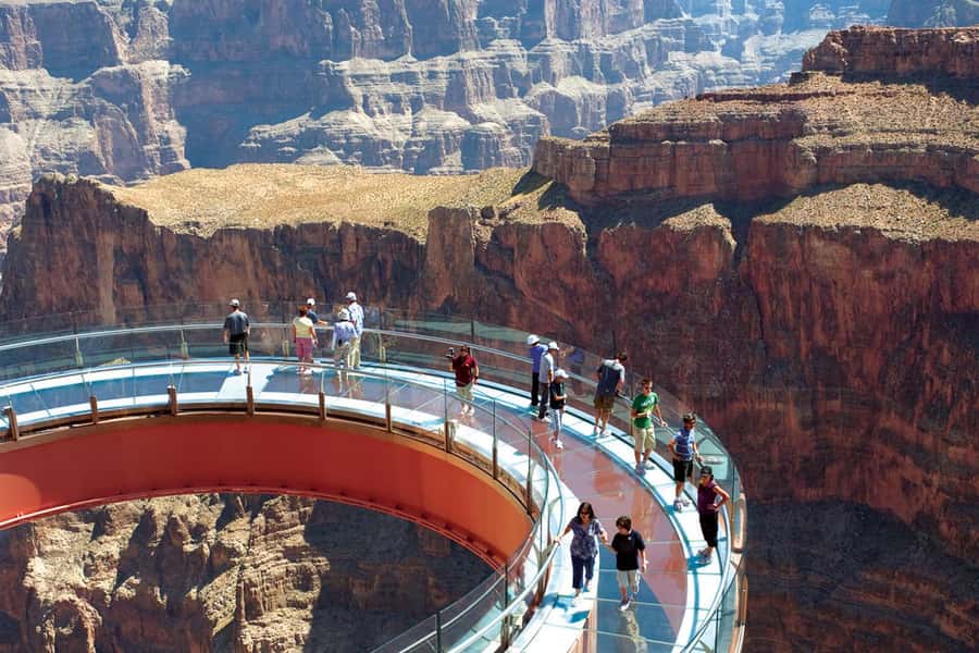 From Las Vegas: Grand Canyon Skywalk Express Helicopter Tour - Landing near Grand Canyon West