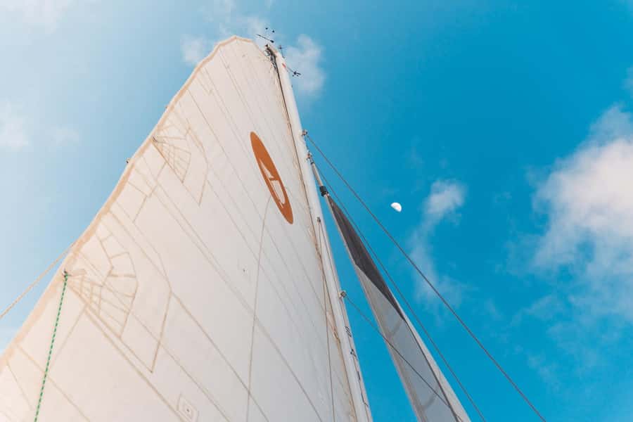 From Ma'alaea: 'Alihilani Sunset Sail Catamaran Tour - Cold food and drinks during the cruise