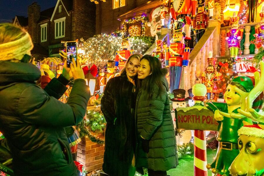 From Manhattan: 4-Hour Dyker Heights Holiday Lights Bus Tour - The Brooklyn Bridge Park photo stop