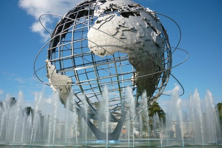 From Manhattan: 5-Hour Bronx, Queens, and Brooklyn Bus Tour - Harlem, the Dakota, and the landmarks of the Upper West Side