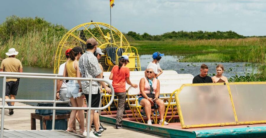 From Miami: Everglades Airboat Ride and Nature Walk - Guides are the strongest part of the experience