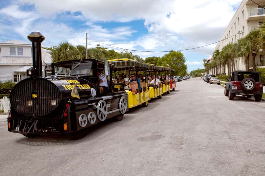 From Miami: Key West Day Tour by Motor Coach Bus - The Southernmost Point, Mallory Square, and Duval Street