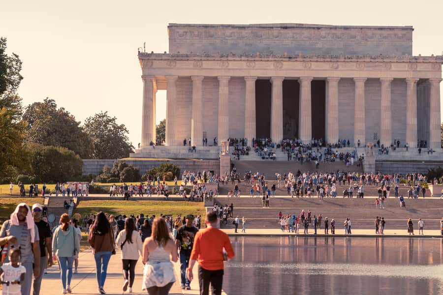 From New York City: Washington and Philadelphia 1-Day Tour - Washington begins at the Iwo Jima Memorial