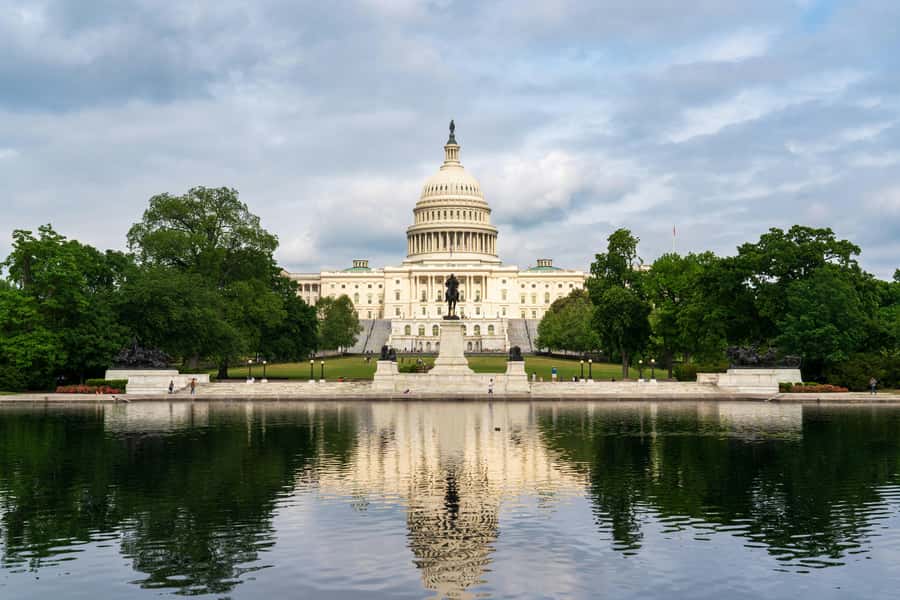 From New York City: Washington and Philadelphia 1-Day Tour - The 5:00 AM start from Times Square