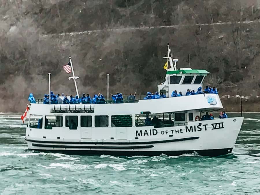 From NYC: 1-Day Niagara Falls Tour - Lunch, return timing, and the real pace of the day