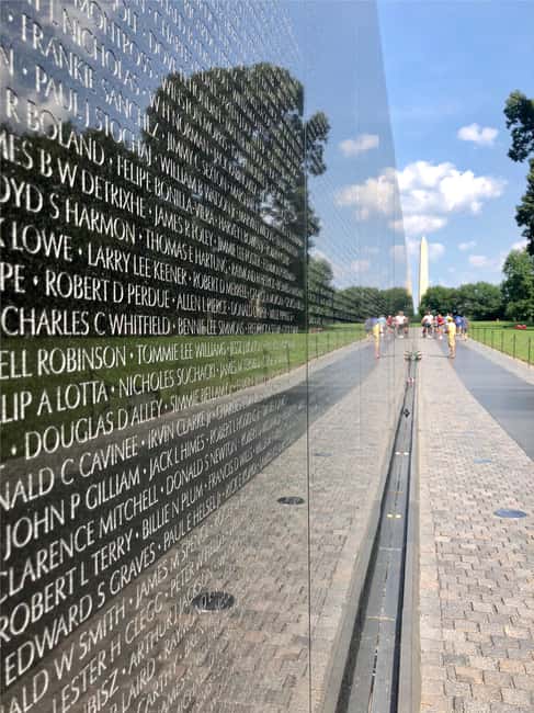 From NYC: Washington Highlights Guided One Day Tour - The White House, Pennsylvania Avenue, and the Capitol