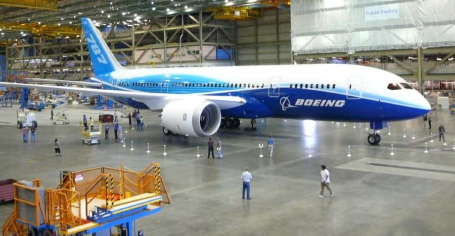 From Seattle: Boeing Factory and Future of Flight Tour - The Everett factory and its giant assembly floor