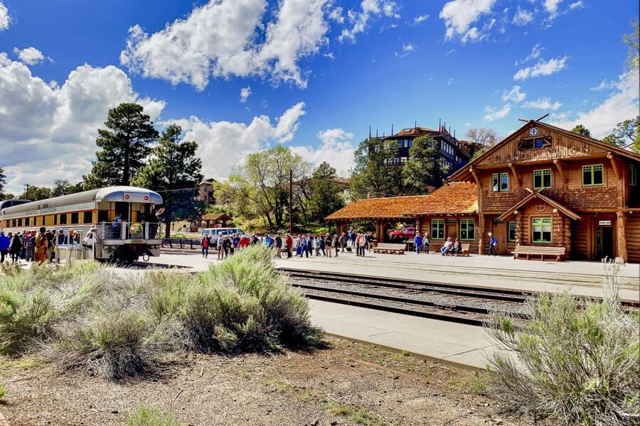 From Williams: Grand Canyon Railway Round-Trip Train Ticket - Accessibility and practical comfort
