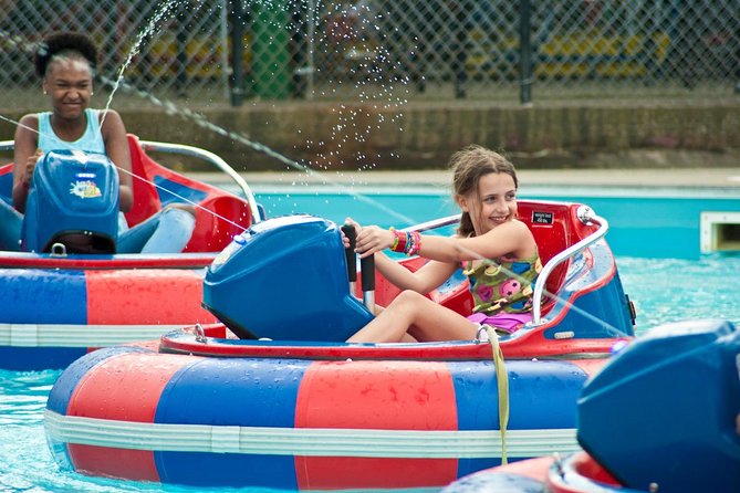Fun Spot America Atlanta - A permanent carnival with a family-sized menu