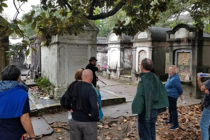 Garden District Home and History Walking Tour - Starting at the 1859 Opera mansion