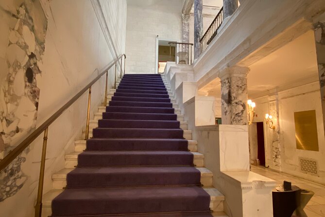 Gilded Age Mansions Tour in New York - The Metropolitan Museum of Art and Gilded Age glamour