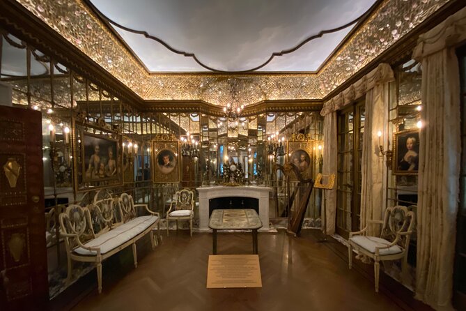 Gilded Age Mansions Tour in New York - 972 Fifth Avenue and the first look inside