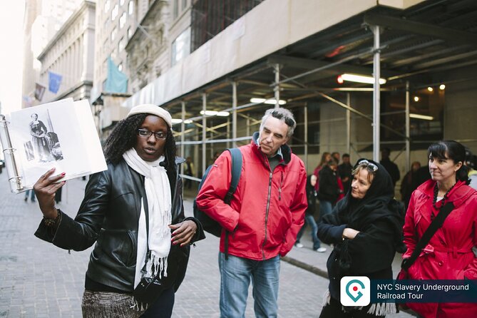 Go City: New York Explorer Pass: 100+ Things to Do Including Edge - Tours for film, theater, sports, and families
