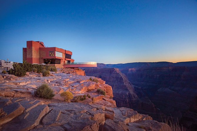 Grand Canyon Helicopter and Western Ranch Adventure Landing Tour - Two hours at the Historic Grand Canyon Western Ranch