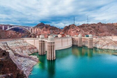 Grand Canyon + Hoover Dam View + WiFi (Skywalk/lunch options)