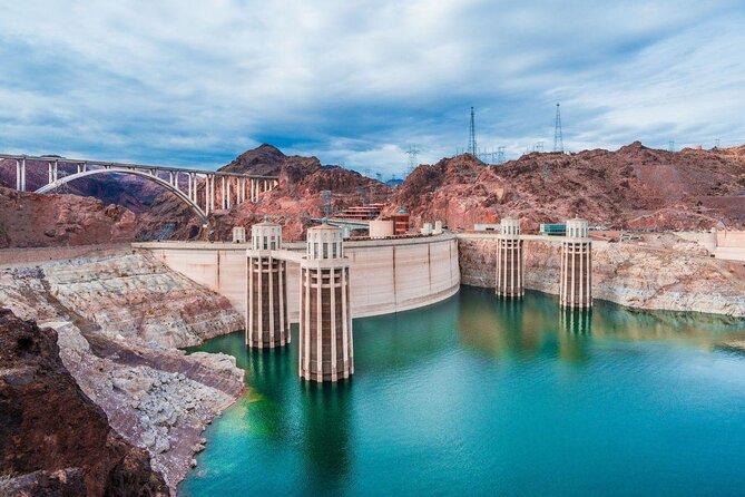 Grand Canyon + Hoover Dam View + WiFi (Skywalk/lunch options) - Leaving Las Vegas at 6:30 a.m.