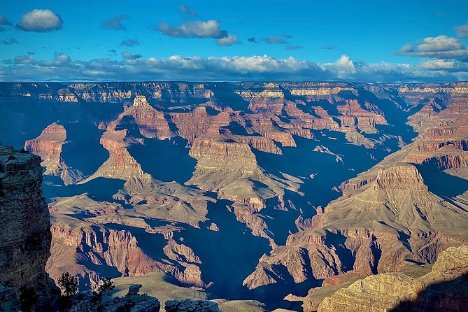 Grand Canyon National Park South from Las Vegas with Lunch, WiFi - Lunch, snacks, and onboard comfort