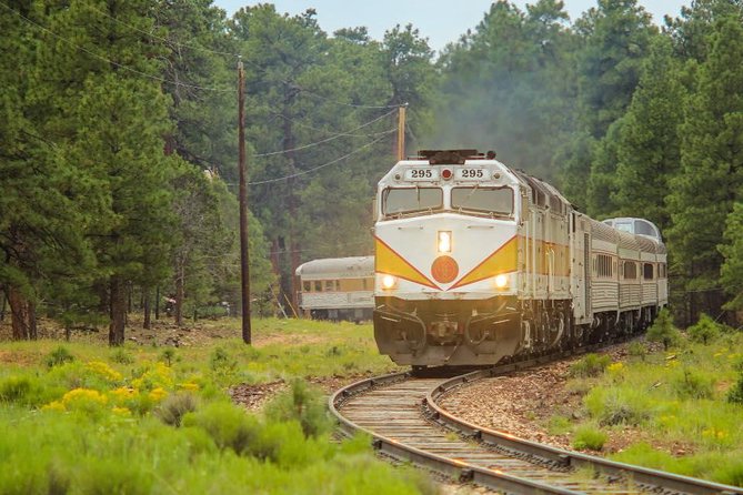 Grand Canyon Railway Train Tickets - Coach Class or First Class?