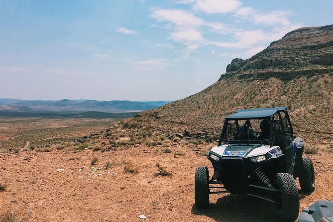 Guided Mojave Desert Off Road RZR Adventure - Getting acquainted with the Polaris RZR