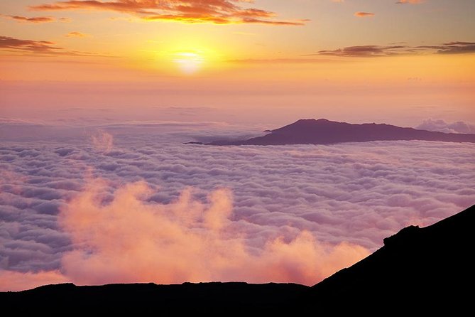 Haleakala Sunrise Tour with Breakfast and West Side Pickup - The 2:00 AM start and West Side pickup