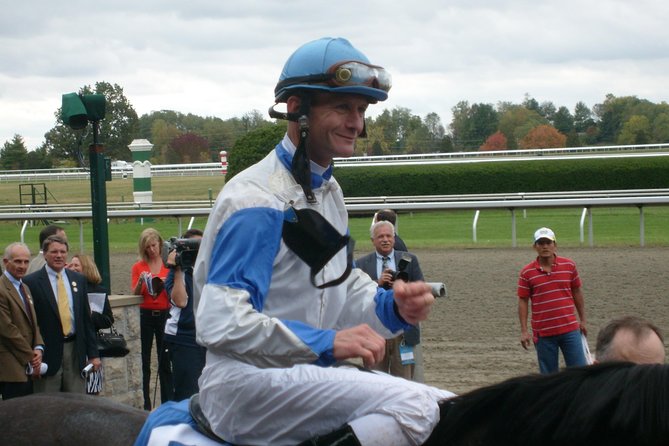Half-Day Thoroughbred Horse Farm Tour in Kentucky - Why the guide makes such a difference