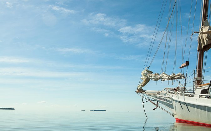 Half-Day Trip from Key West with Kayaking, Snorkeling & Sunset - Crew service and group size