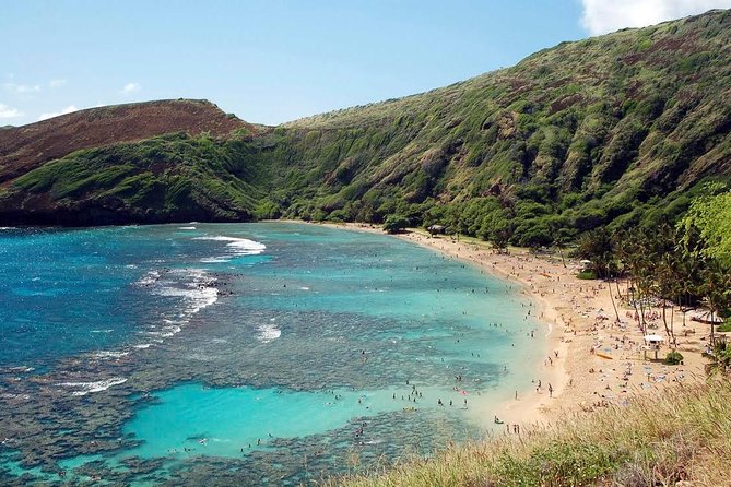 Hanauma Bay Snorkeling - The early Waikiki pickup sets the tone