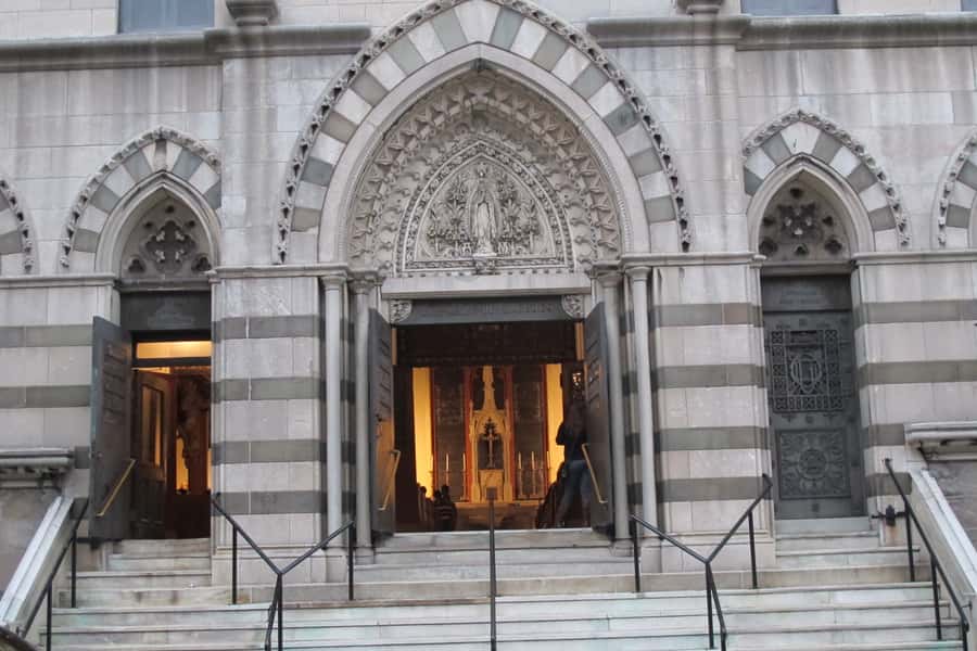 Harlem: Central Harlem Sunday Gospel with Locals - Who will enjoy this Harlem experience