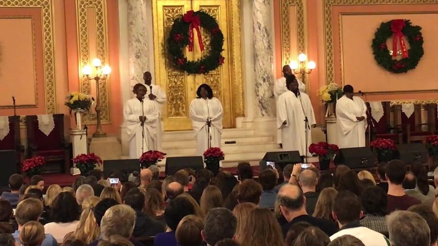 Harlem Gospel Holiday Celebration Concert - Finding the best seat and handling the crowd