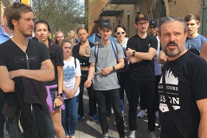Haunted Austin Walking History Tour - Storytelling styles vary by guide
