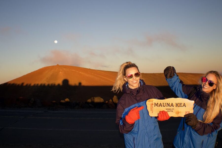 Hawaii’s GOAT Experience: Mauna Kea Summit, Sunset & Stars - Pickup in Hilo and the Ride Toward the Mountain