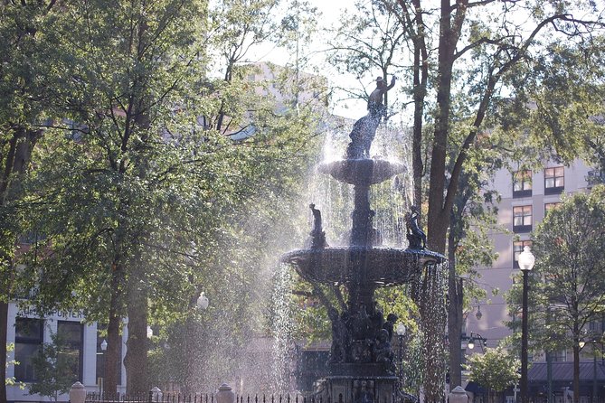 Historic Memphis Guided Walking Tour: Memphis Beyond Beale - Cotton Row and the Cotton Exchange