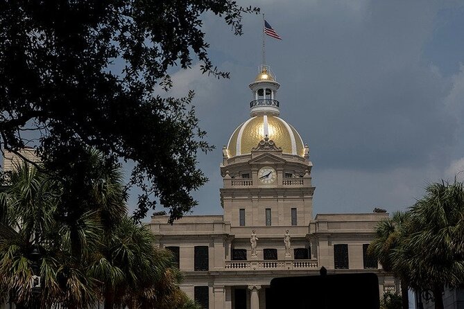 Historic Savannah Guided Walking Tour - Historic homes, architecture, and stories along the way