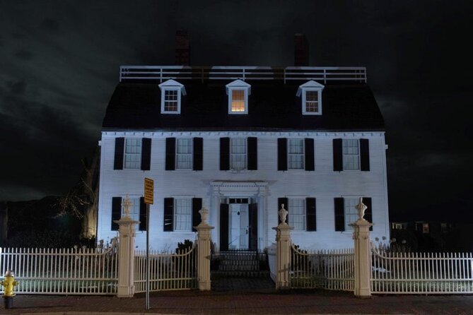 History and Hauntings of Salem Guided Walking Tour - The McIntire Historic District rewards slow walking