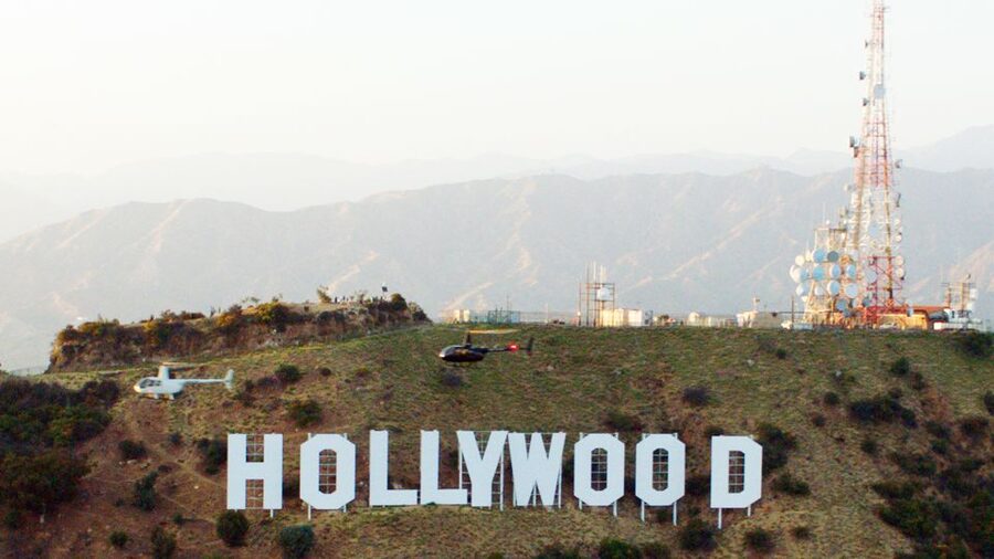 Hollywood & Beverly Hills Celebrity Helicopter Tour - Hollywood Hills and the famous sign