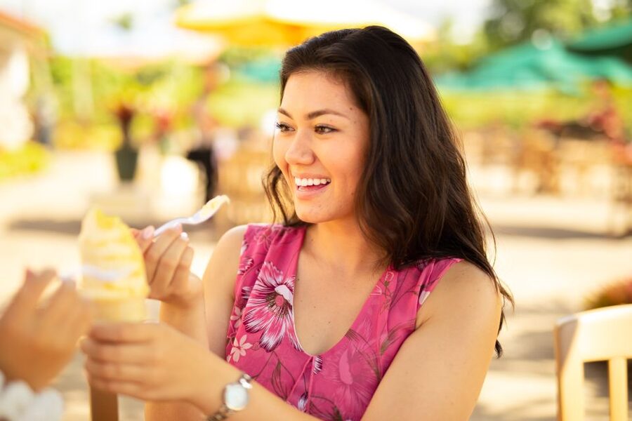 Honolulu: Oahu Island Full-Day Guided Tour by Bus with Lunch - The guide shapes the whole experience