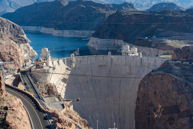 Hoover Dam Highlights Tour from Las Vegas, WiFi - Boulder City shows the town behind the dam