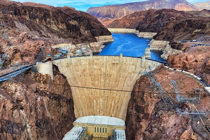 Hoover Dam Walk-On-Top Tour w/ Seven Magic Mountains & Vegas Sign - Guides, group size, and the feel of the ride