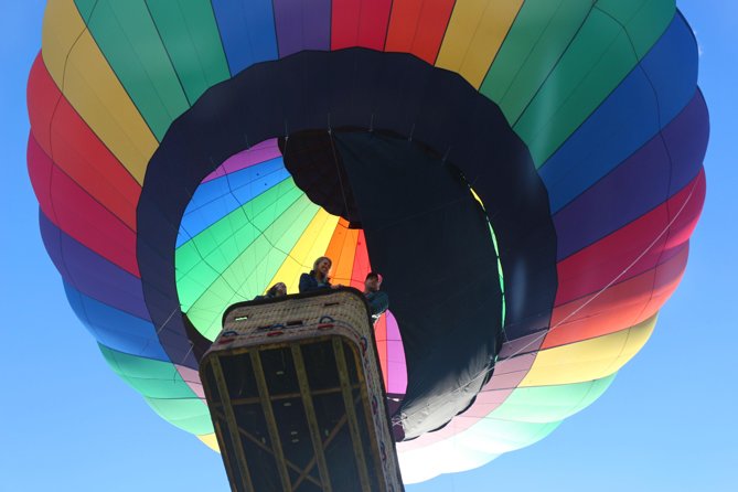Hot Air Balloon Flight Over Black Hills - Meeting in Custer and watching the balloon take shape