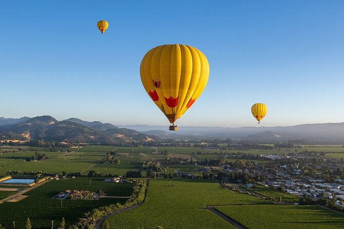Hot Air Balloon Rides in Napa Valley - Meeting in Yountville and reaching the launch site
