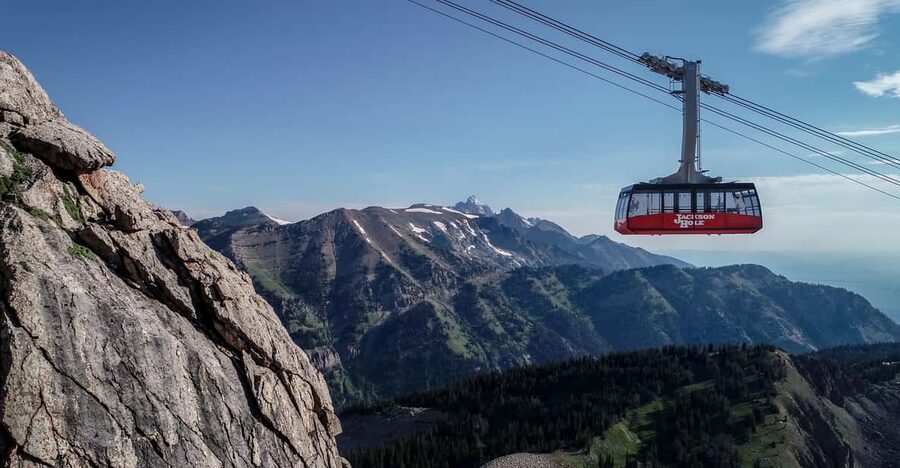 Jackson Hole: Aerial Tram and Gondolas Sightseeing - The 12-minute climb to Rendezvous Mountain