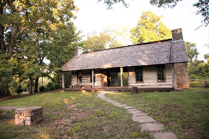 Journey to Jubilee Guided Tour at Belle Meade with Wine Tasting - A discussion-based history lesson
