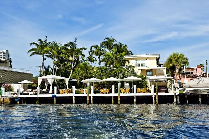 Jungle Queen Riverboat 90-Minute Narrated Sightseeing Cruise in Fort Lauderdale - Key points to know before boarding