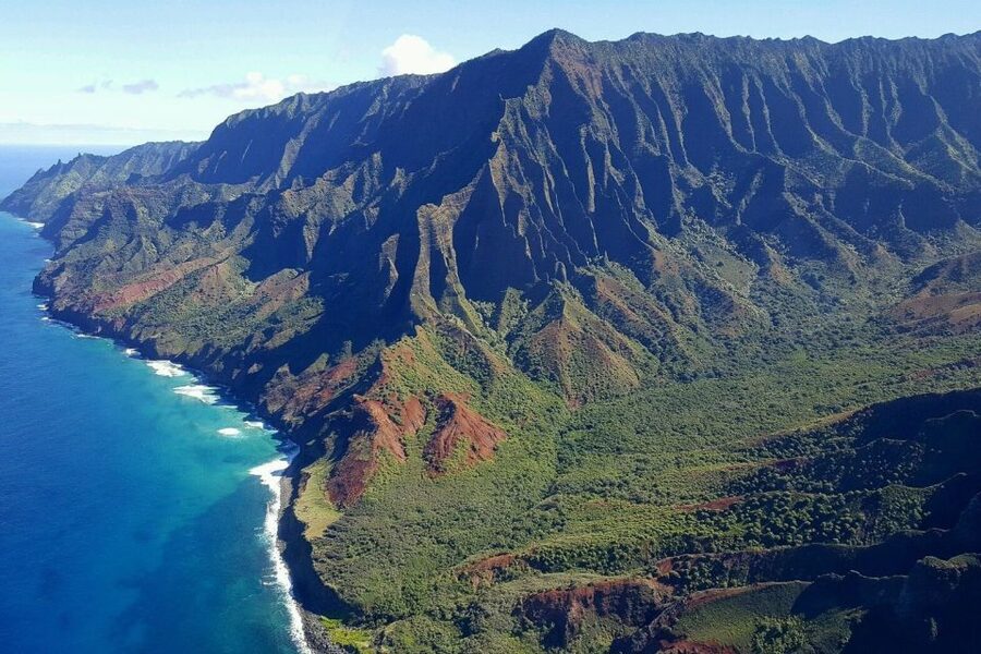 Kauai: Air Tour of Na Pali Coast, Entire Island of Kauai - Meeting the pilot at Lihue Airport