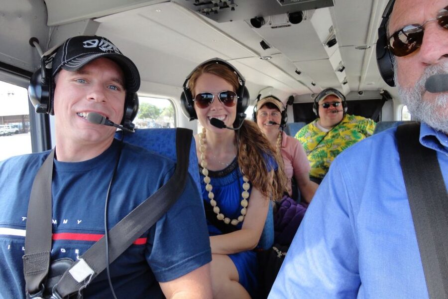 Kauai: Air Tour of Na Pali Coast, Entire Island of Kauai - What the six-seat G8 AirVan feels like