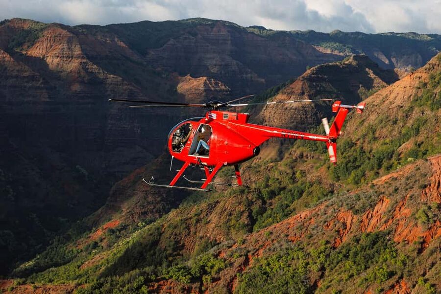 Kauai: Hughes 500 4-Passenger Doors-Off Helicopter Flight - Why a doors-off flight changes the Kauai view