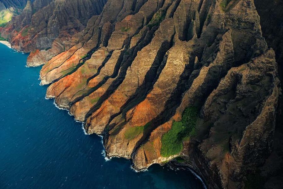 Kauai: Hughes 500 4-Passenger Doors-Off Helicopter Flight - Mount Waialeale and Kauai’s wet interior
