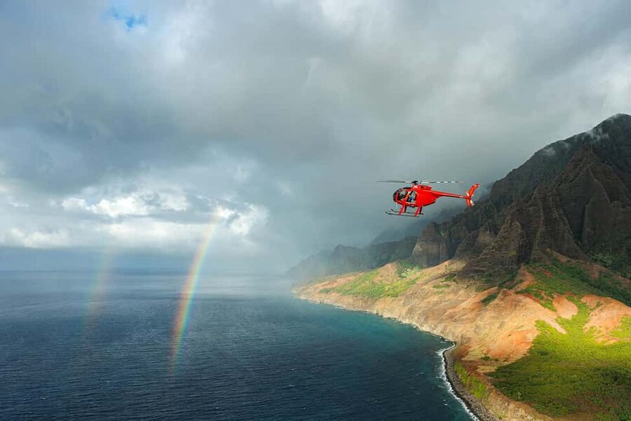 Kauai: Hughes 500 4-Passenger Doors-Off Helicopter Flight - Practical comfort tips for an open cabin