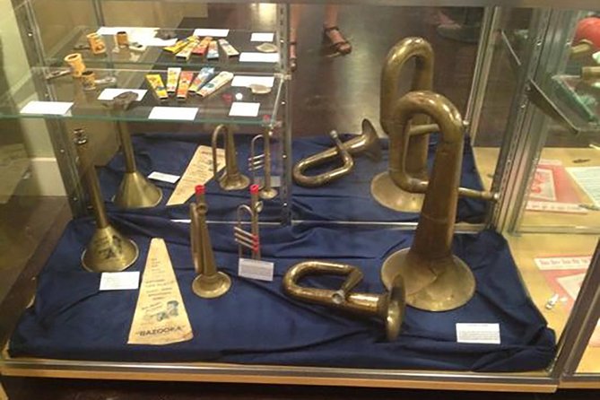 Kazoo Factory Tour & Museum - Making and playing your own kazoo