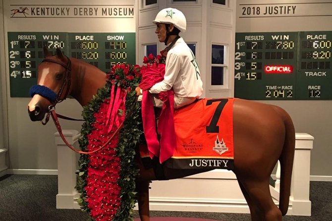 Kentucky Derby Museum - General Admission and Guided Track Visit - The 30-minute guided track visit